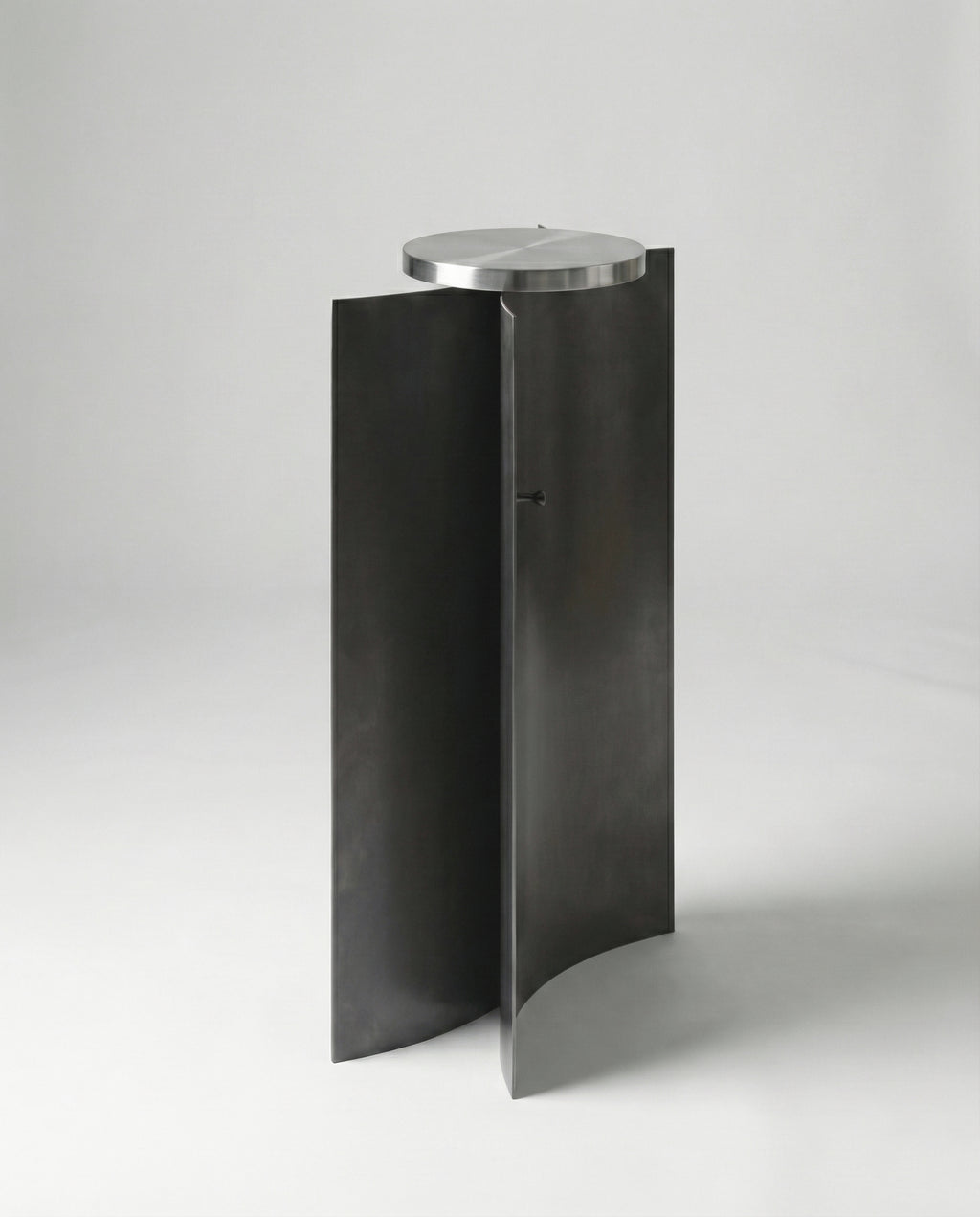 ASYMPTOTE | SIDE TABLE
