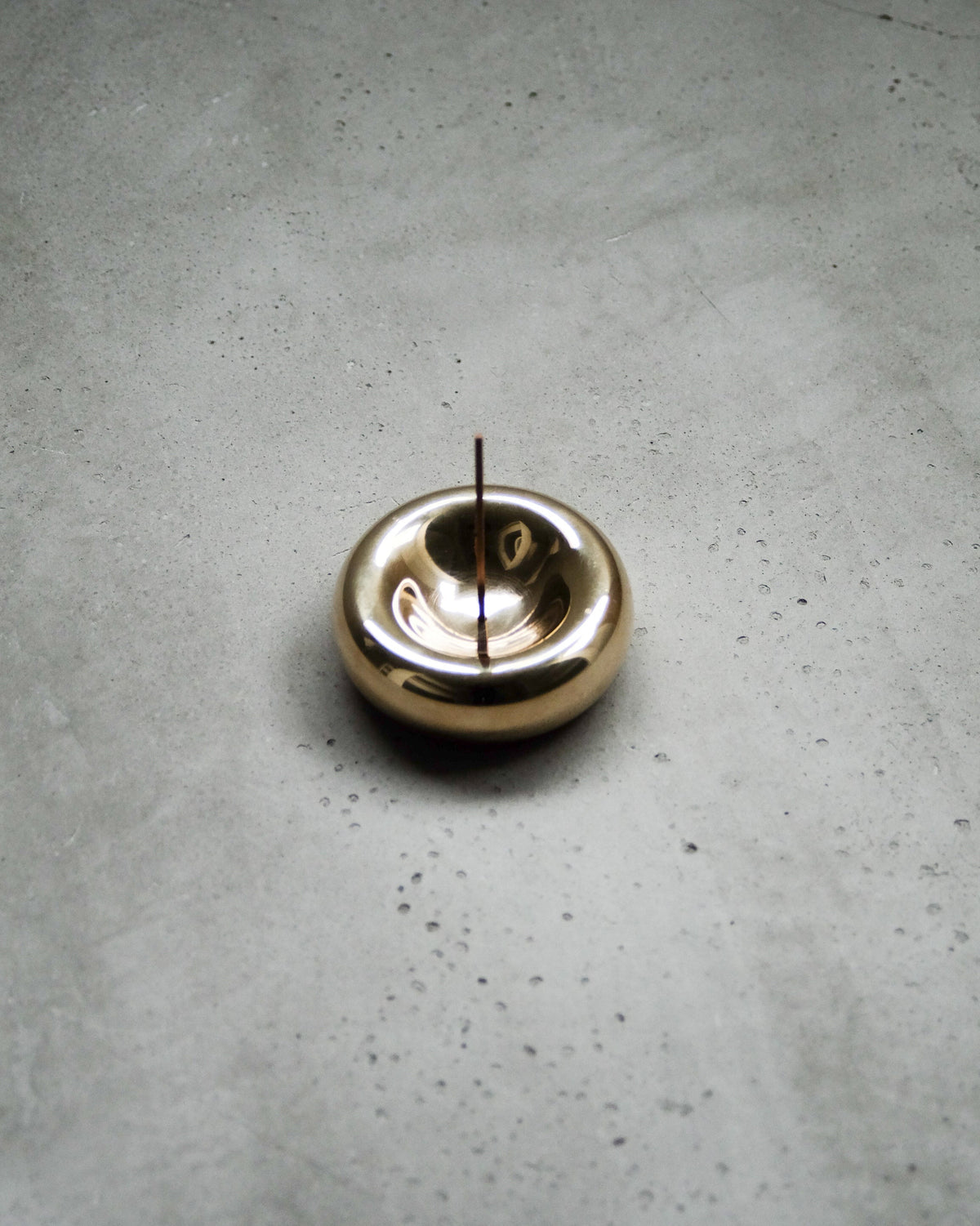 BASIN | INCENSE HOLDER