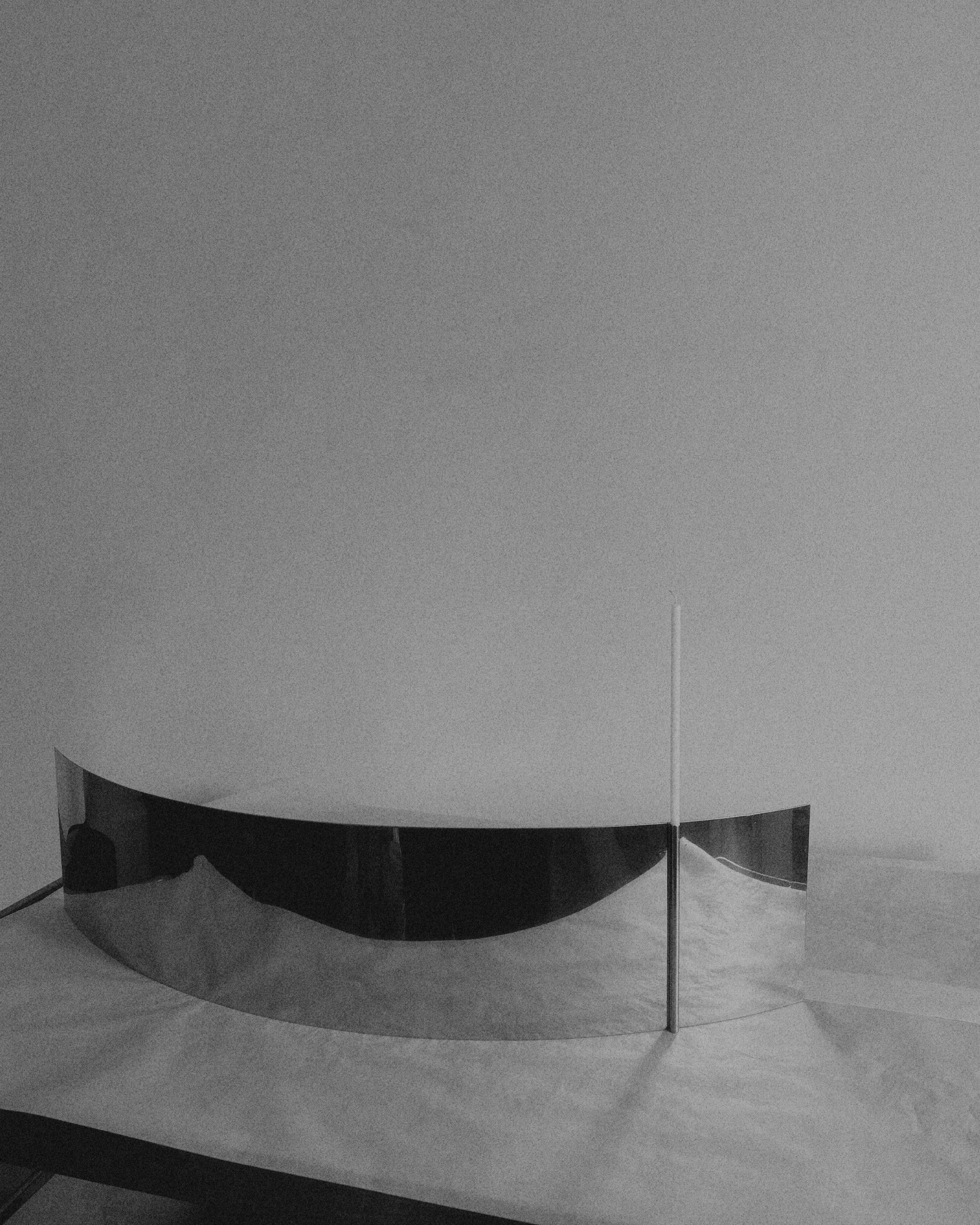 TANGENCIES / CANDLE HOLDER