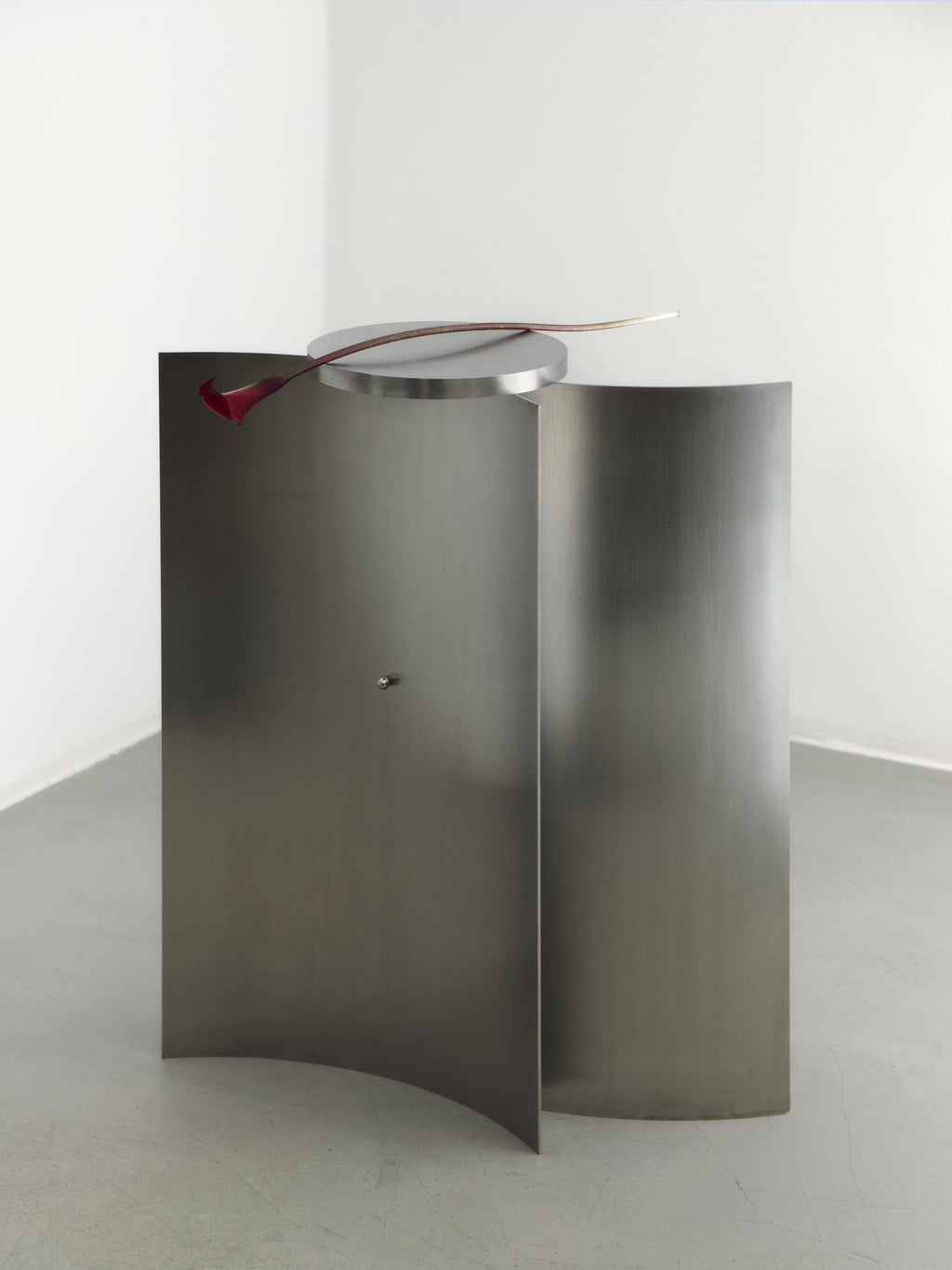 Asymptote | Side Table