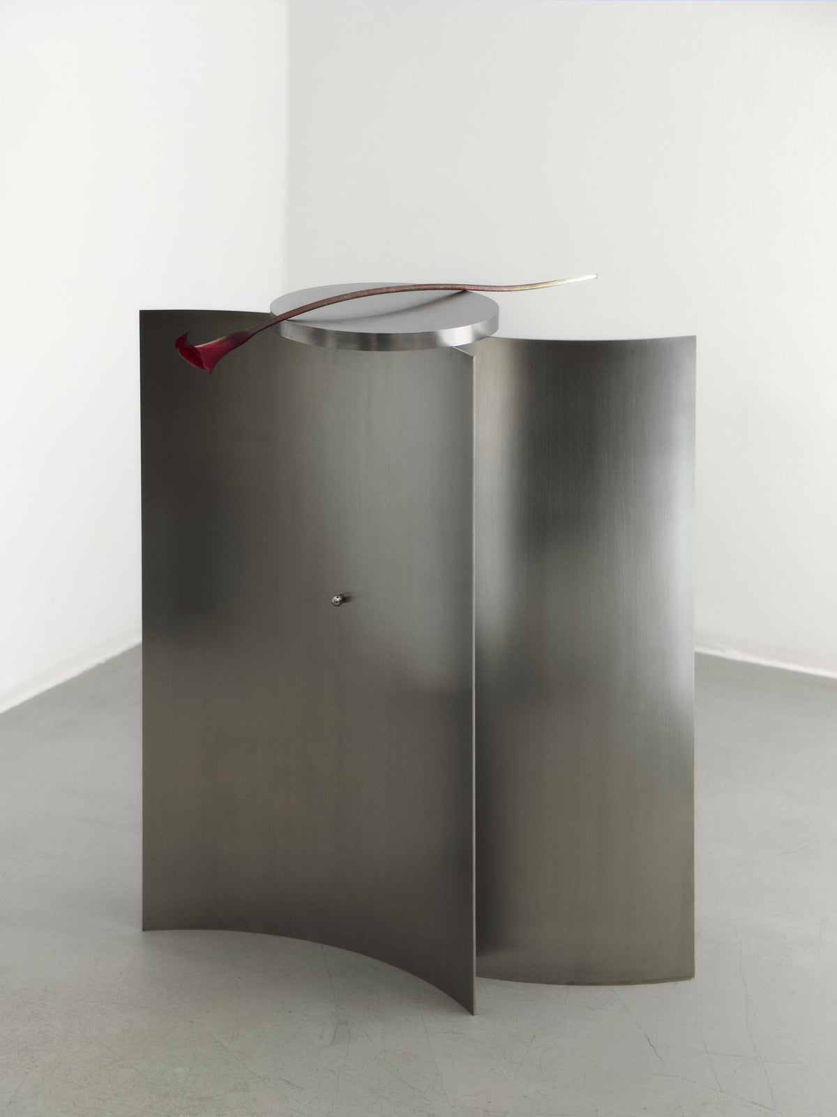 Asymptote | Side Table