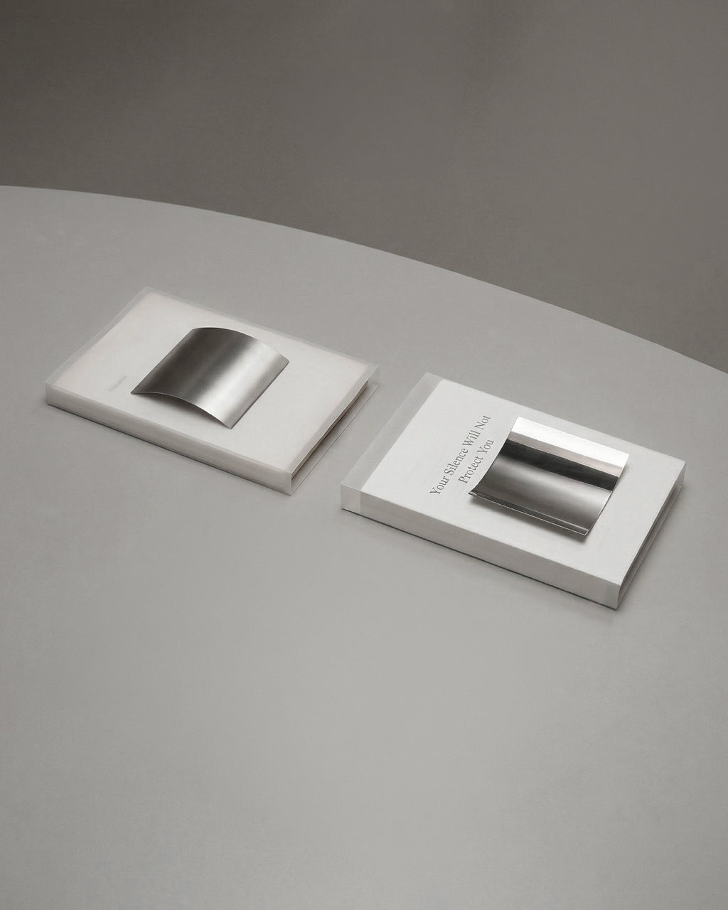 IDA | PAGE ADORNMENT
