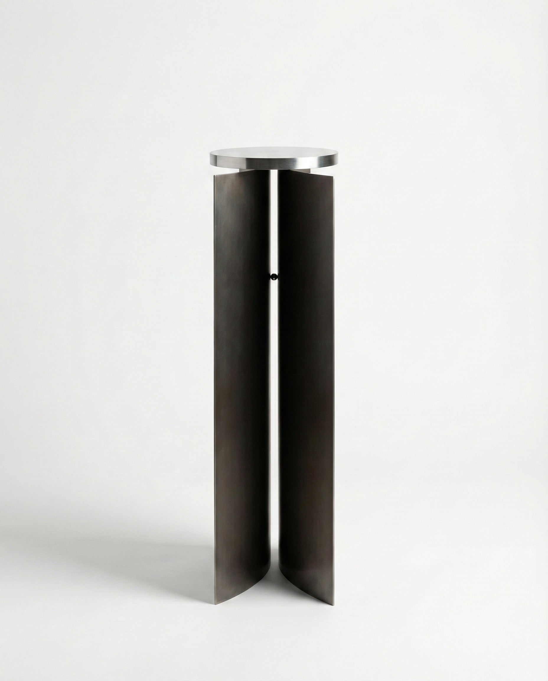 ASYMPTOTE / SIDE TABLE