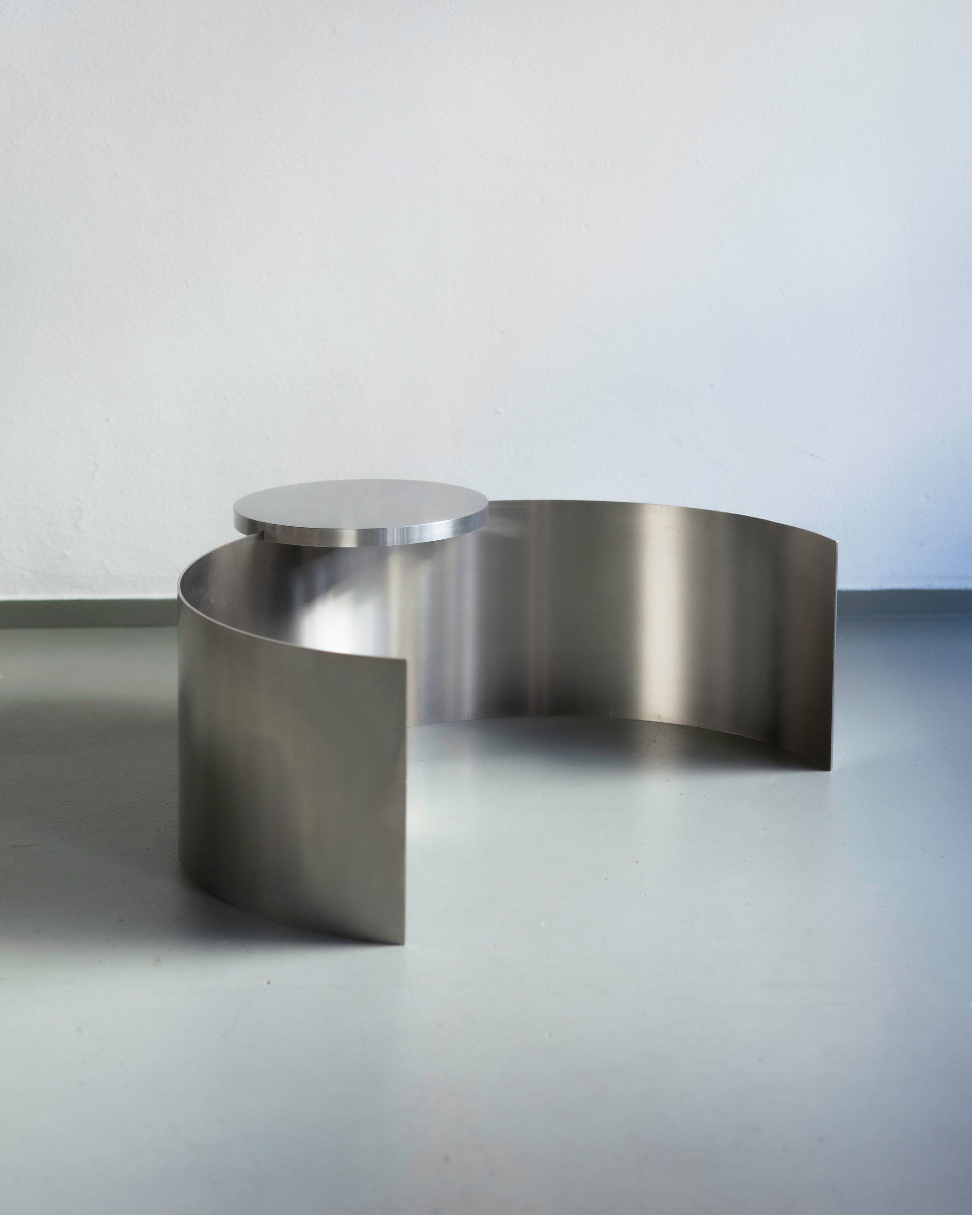 ARC ANNEX III+ / SIDE-TABLE